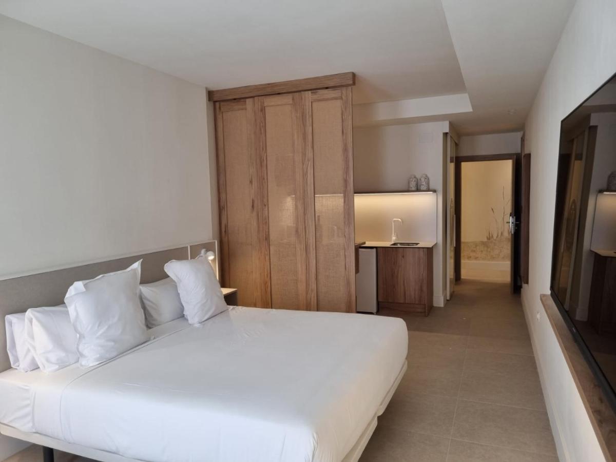Aparthotel Reina Victoria Velazquez Alicante Esterno foto