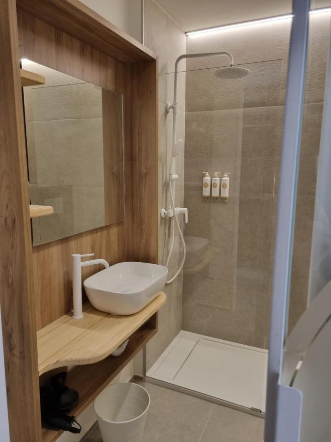 Aparthotel Reina Victoria Velazquez Alicante Esterno foto