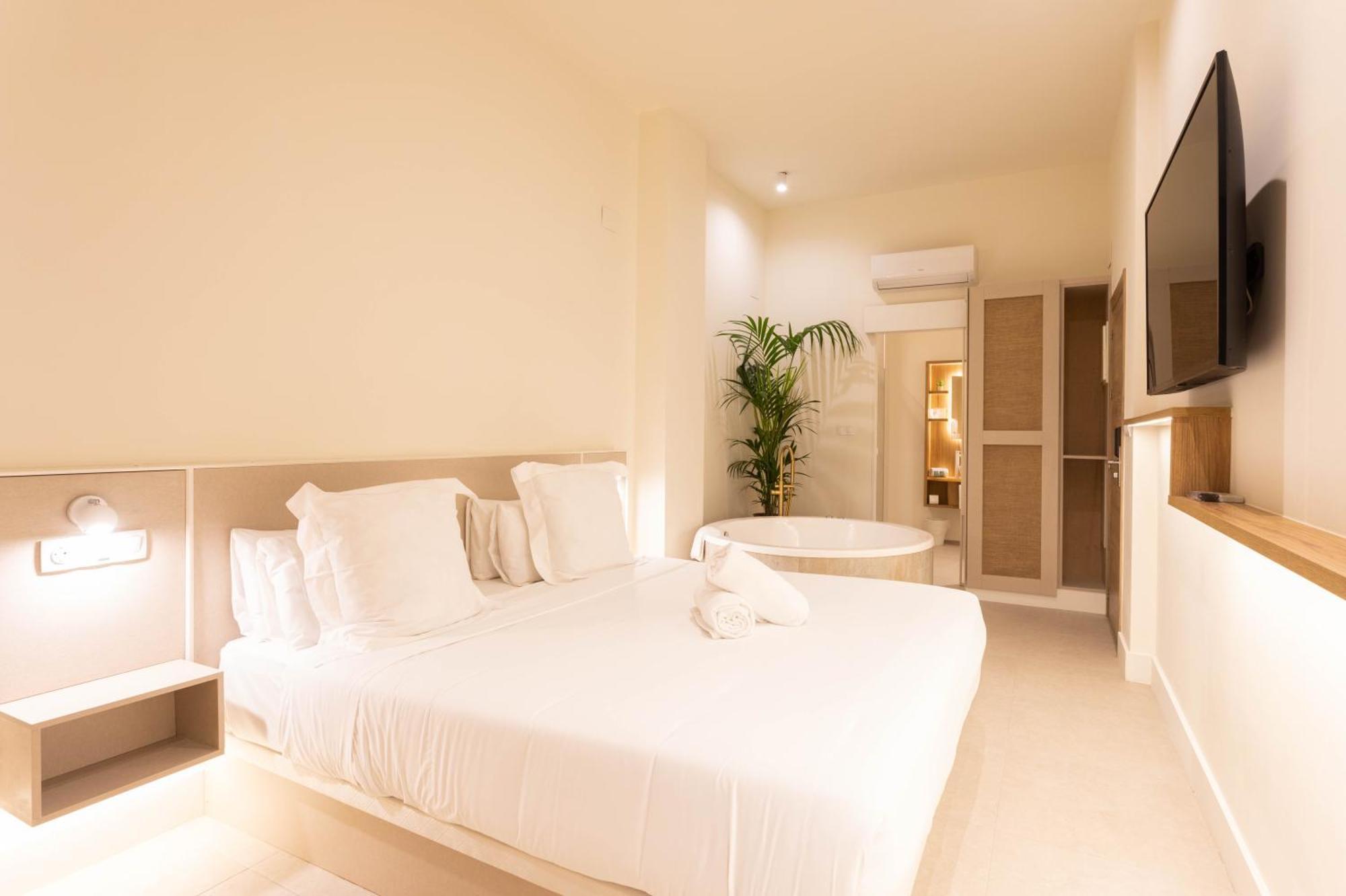 Aparthotel Reina Victoria Velazquez Alicante Esterno foto
